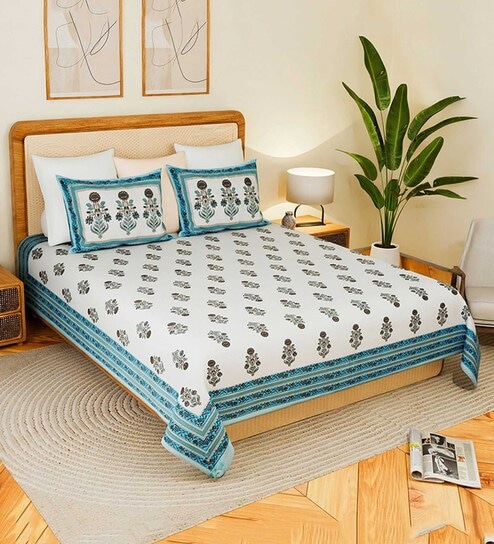 Soft Cotton King Size Bedsheet with Matching Pillow Covers for Elegant Home Decor-image-42