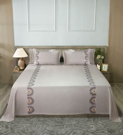Soft Grey 300TC 100% Cotton Solids Flat Embroidered Super King Bedsheet With 2 Pillow Covers