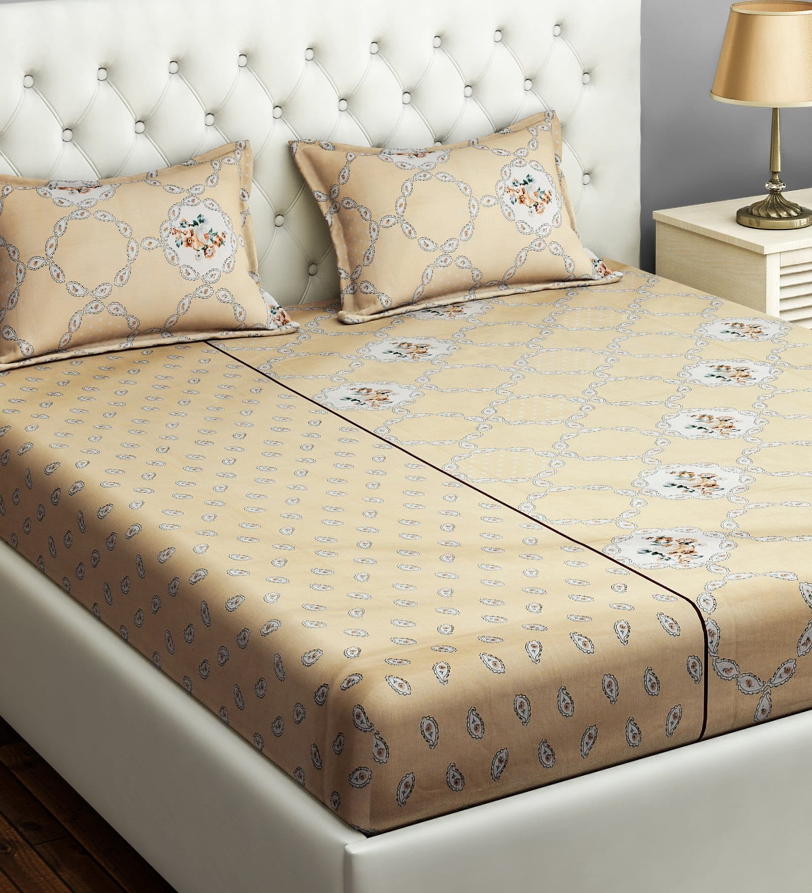 Sparkle 100% Cotton 144TC King Size Bedsheet With 2 Pillow Covers