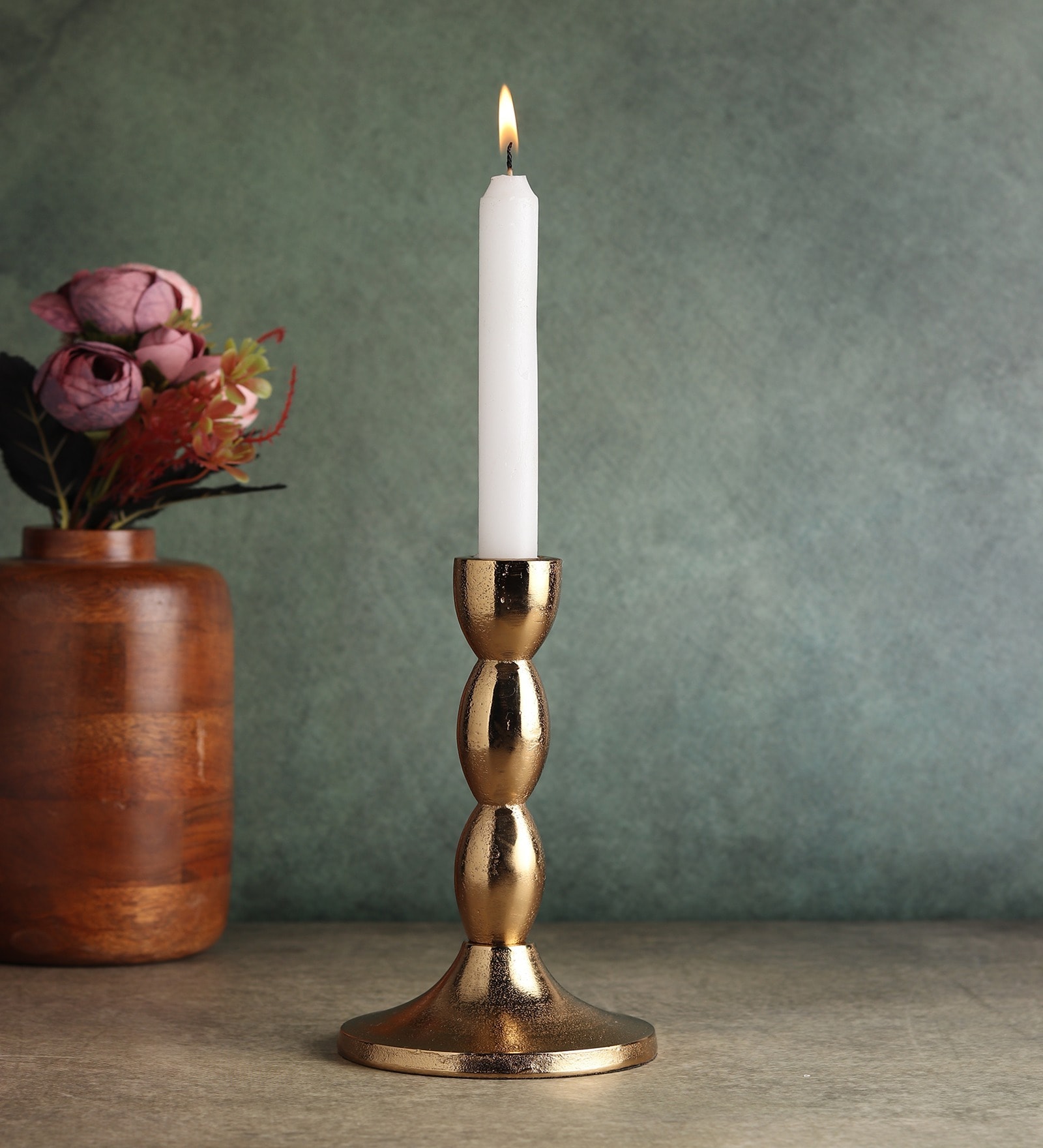 Spiral Gold Aluminium Candle Holder