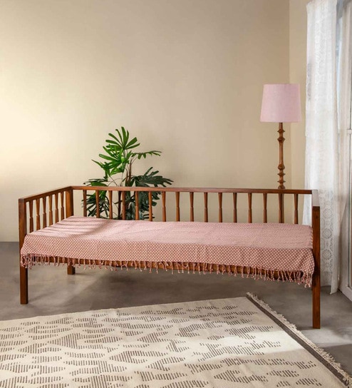 Spindle Settee In Natural Finish