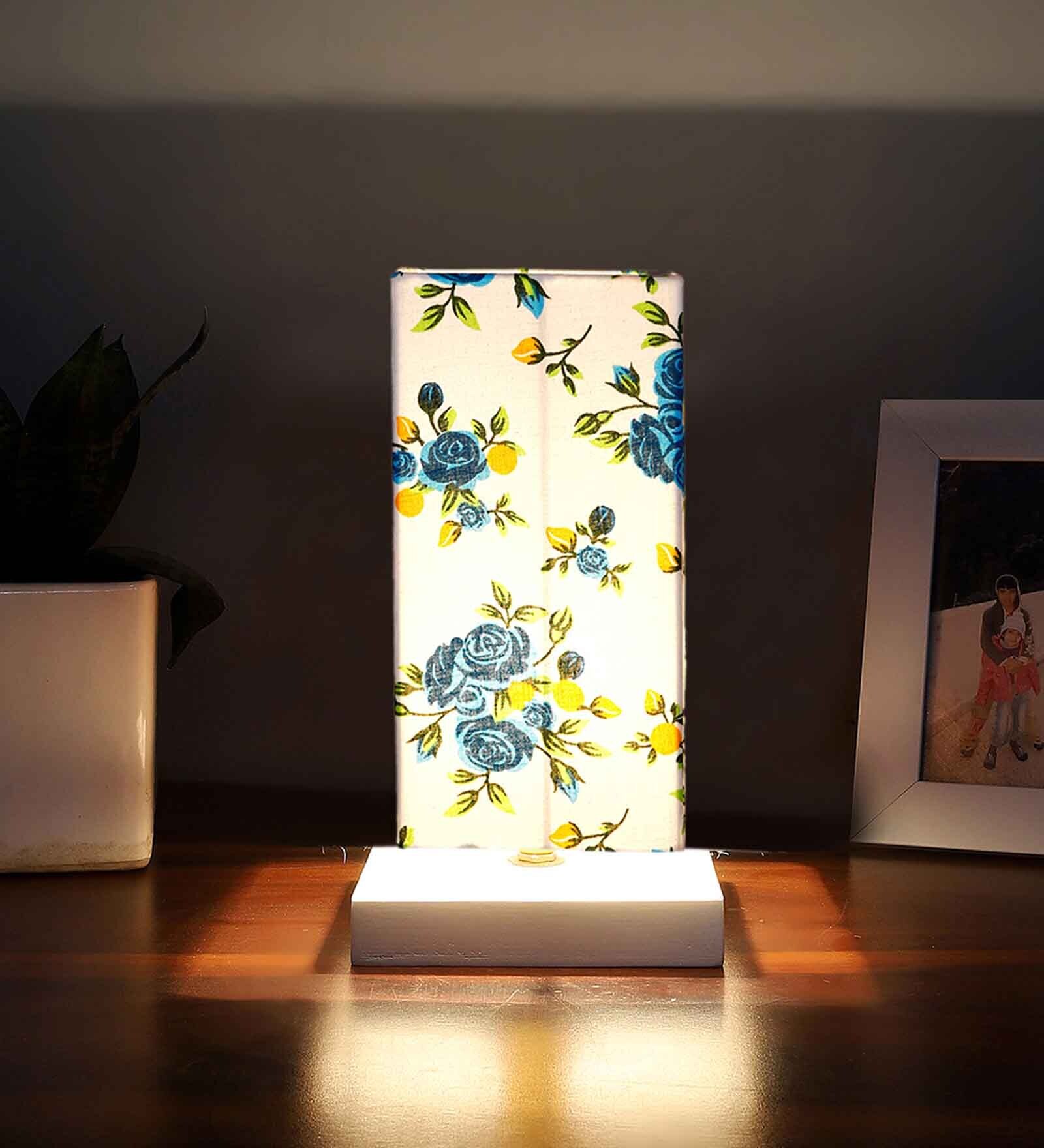 Square Multicolor Cotton table lamp with White wood base -54