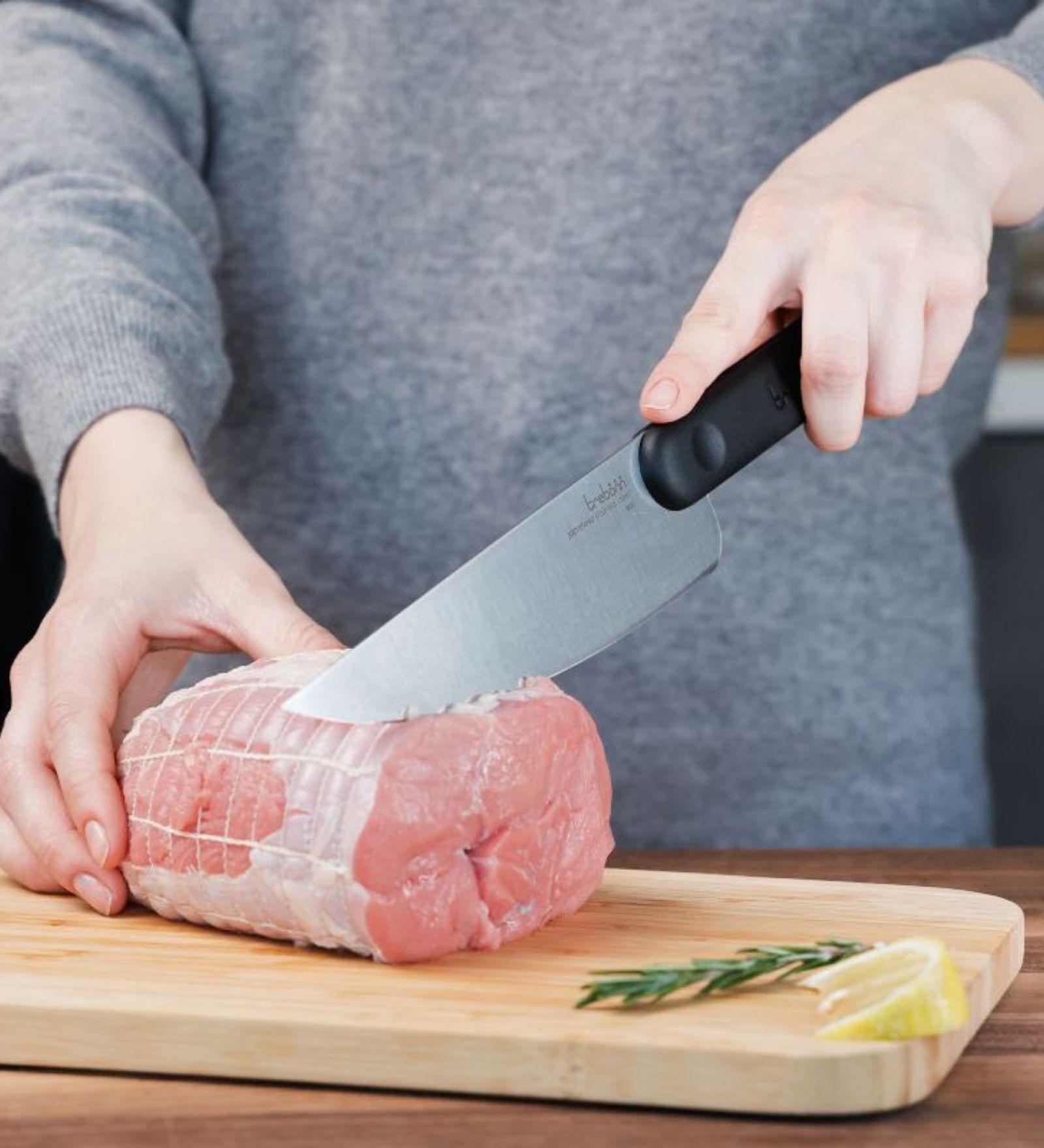 Stainless Steel Chef Knife with Anti-Slip Handle (Black)