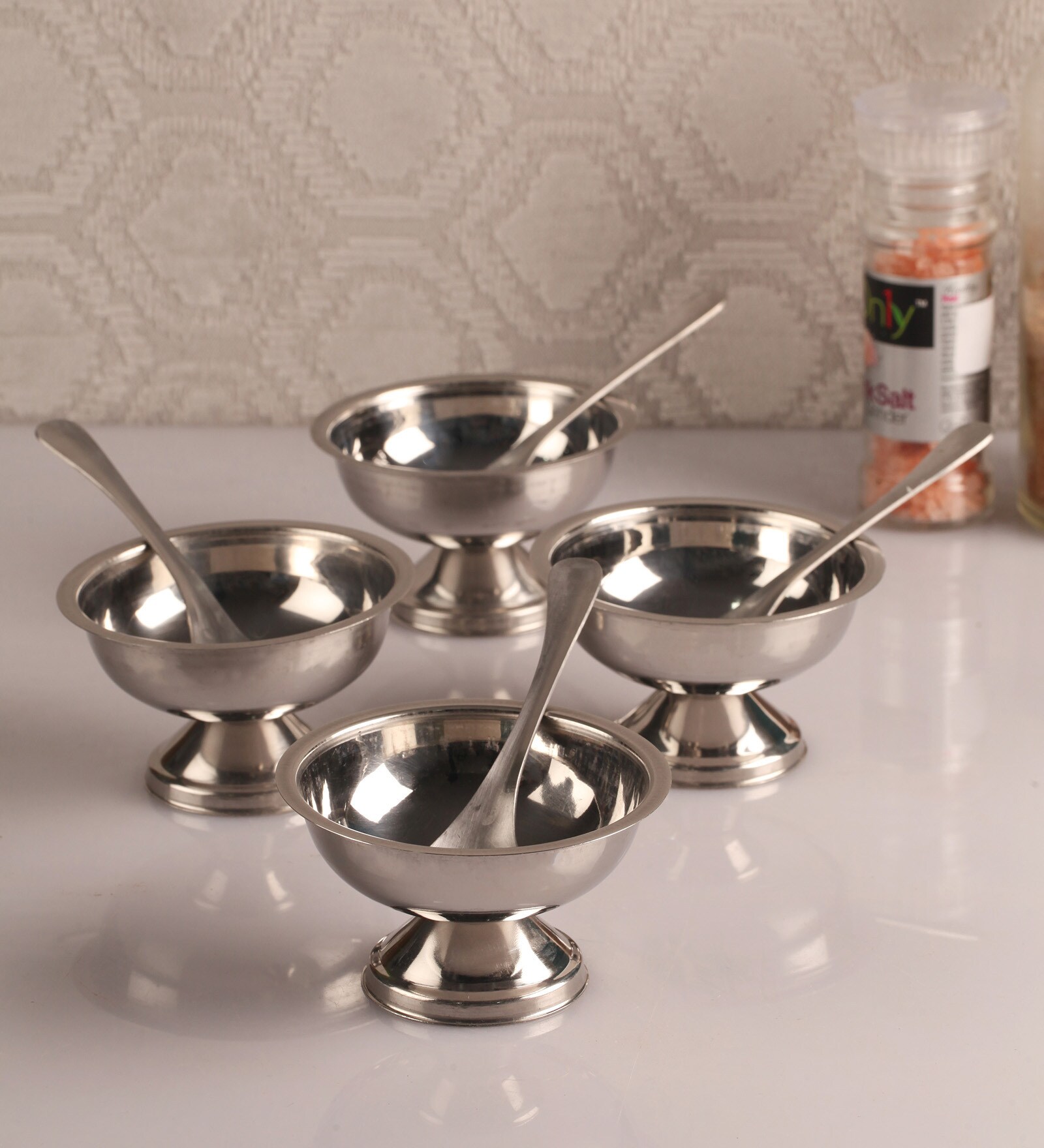 Silver 150 ML Stainless Steel 4 Pcs Ice cream Cups With Spoons