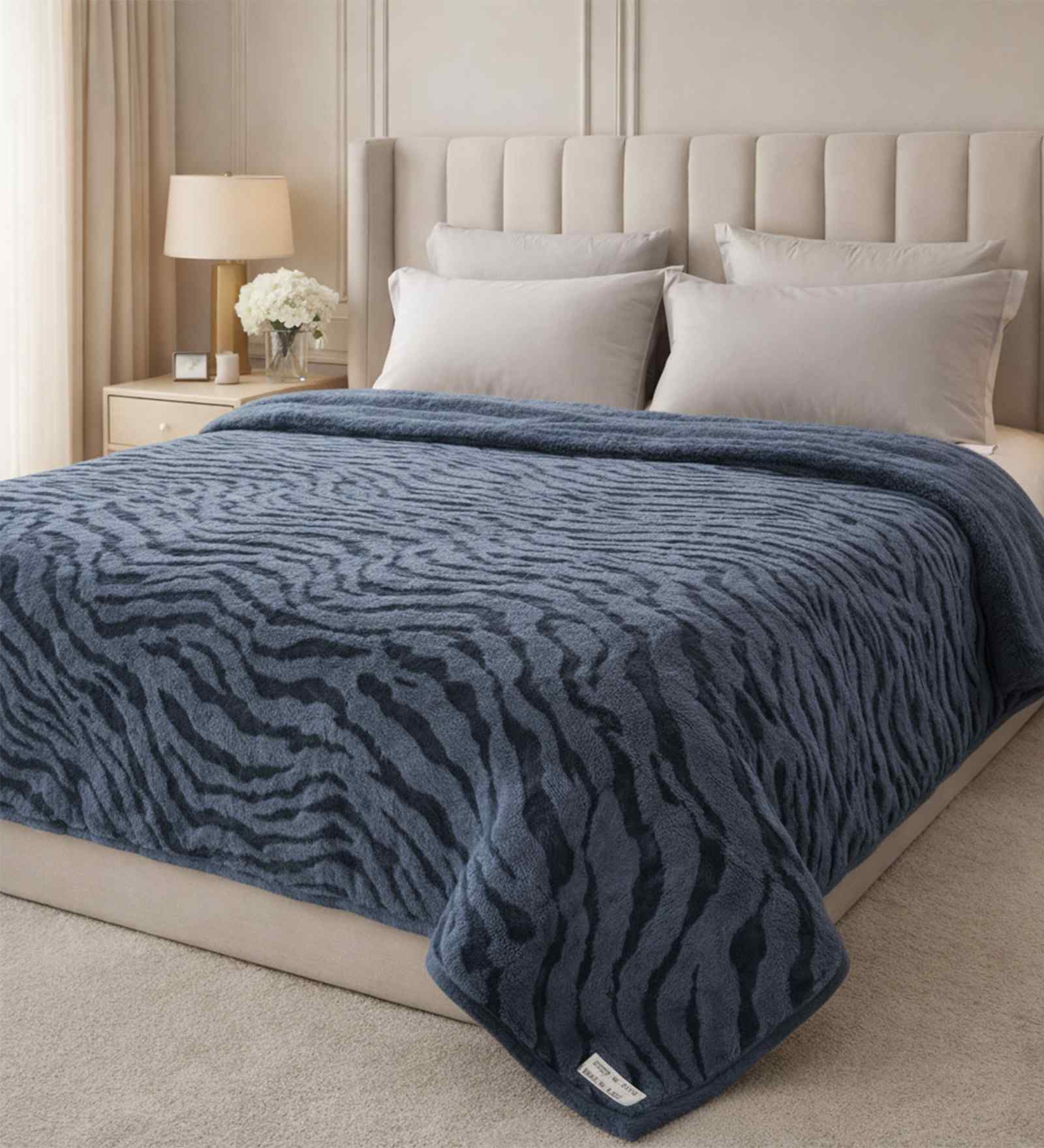 Steel Blue Solid Microfiber Ultra Soft 300GSM Double Bed Quilt