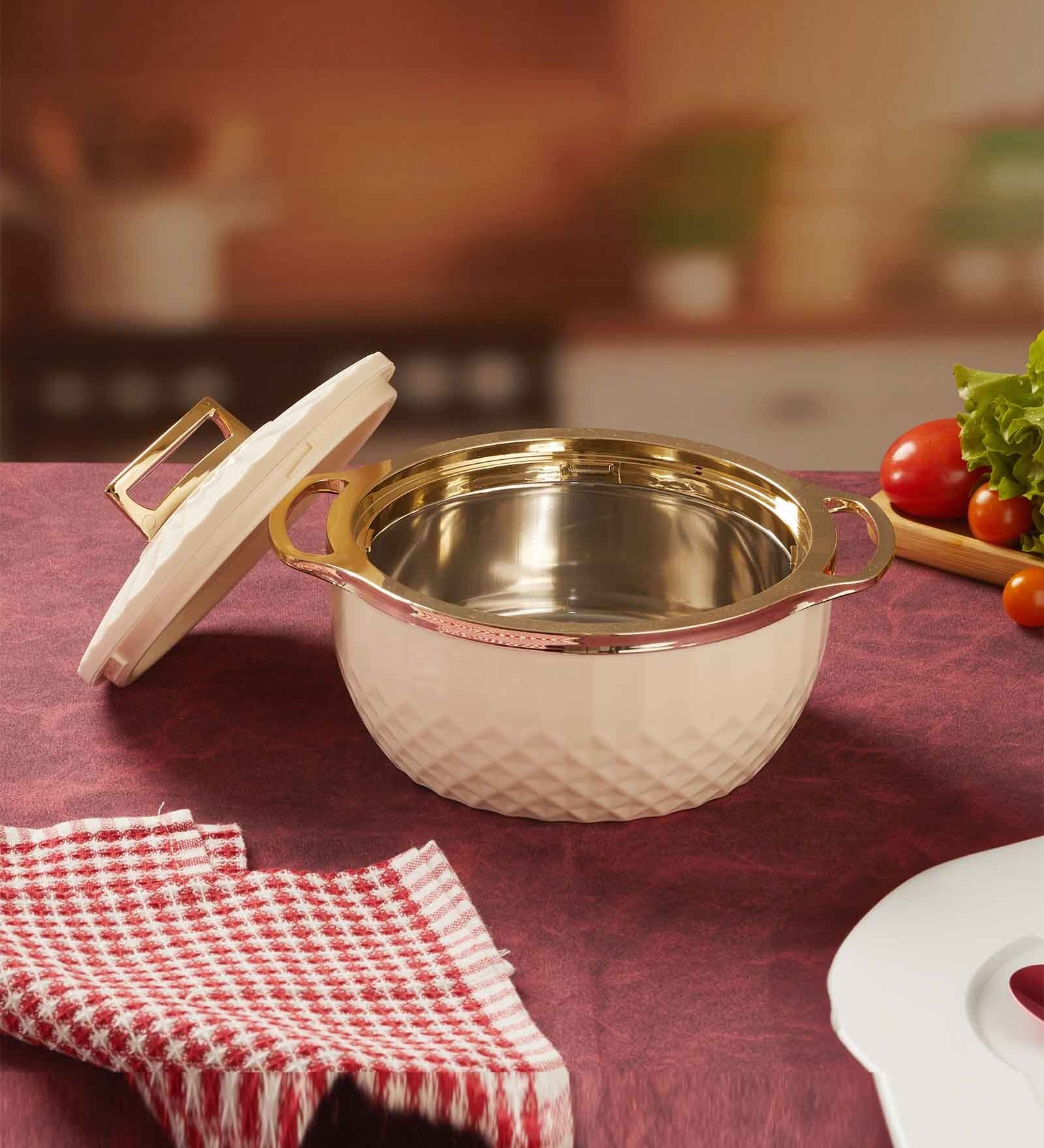 Stellar  White Plastic & Steel 2.5Ltr Insulated Thermoware Casserole