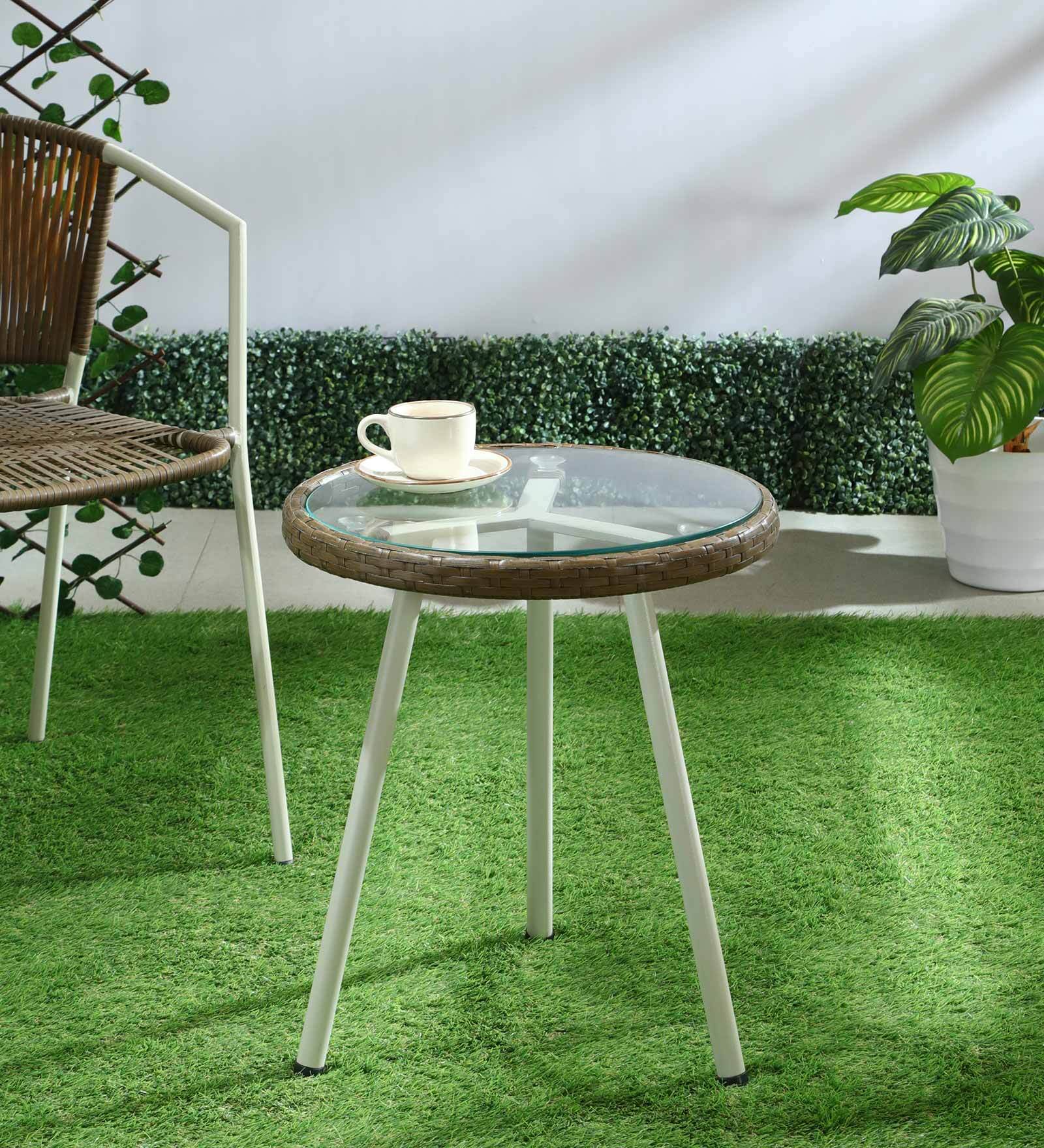 Stem Metal Outdoor Coffee Table in Tan & Cream Finish