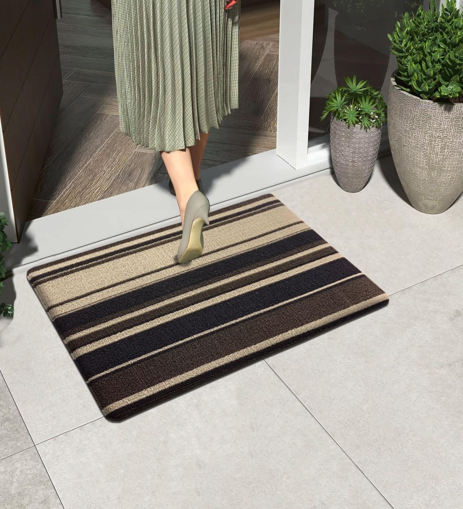 Stripe Black PVC 16x24 Inches Anti Skid Door Mat