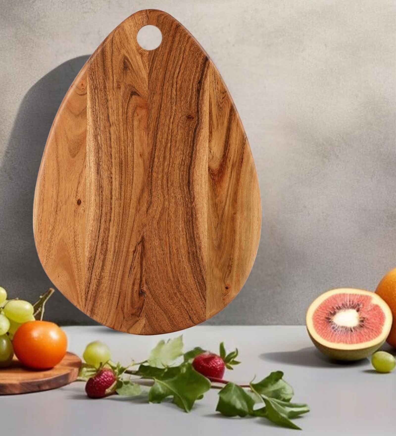 StyleWood Drop Shaped Chopping Board or Wooden Platter StyleWood Drop Shaped Chopping Board or Wooden Platter