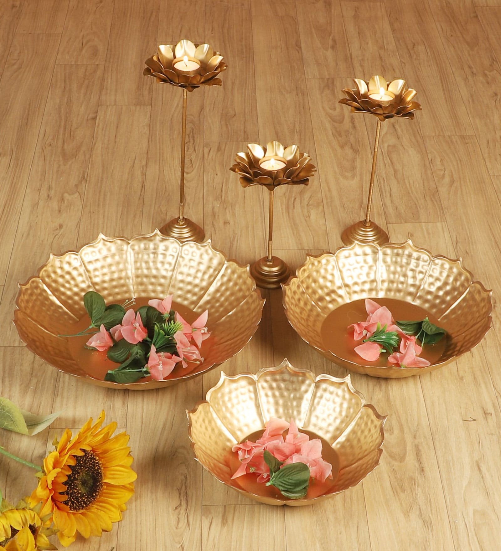 Sunflower Uruli with Detachable Set of 3
