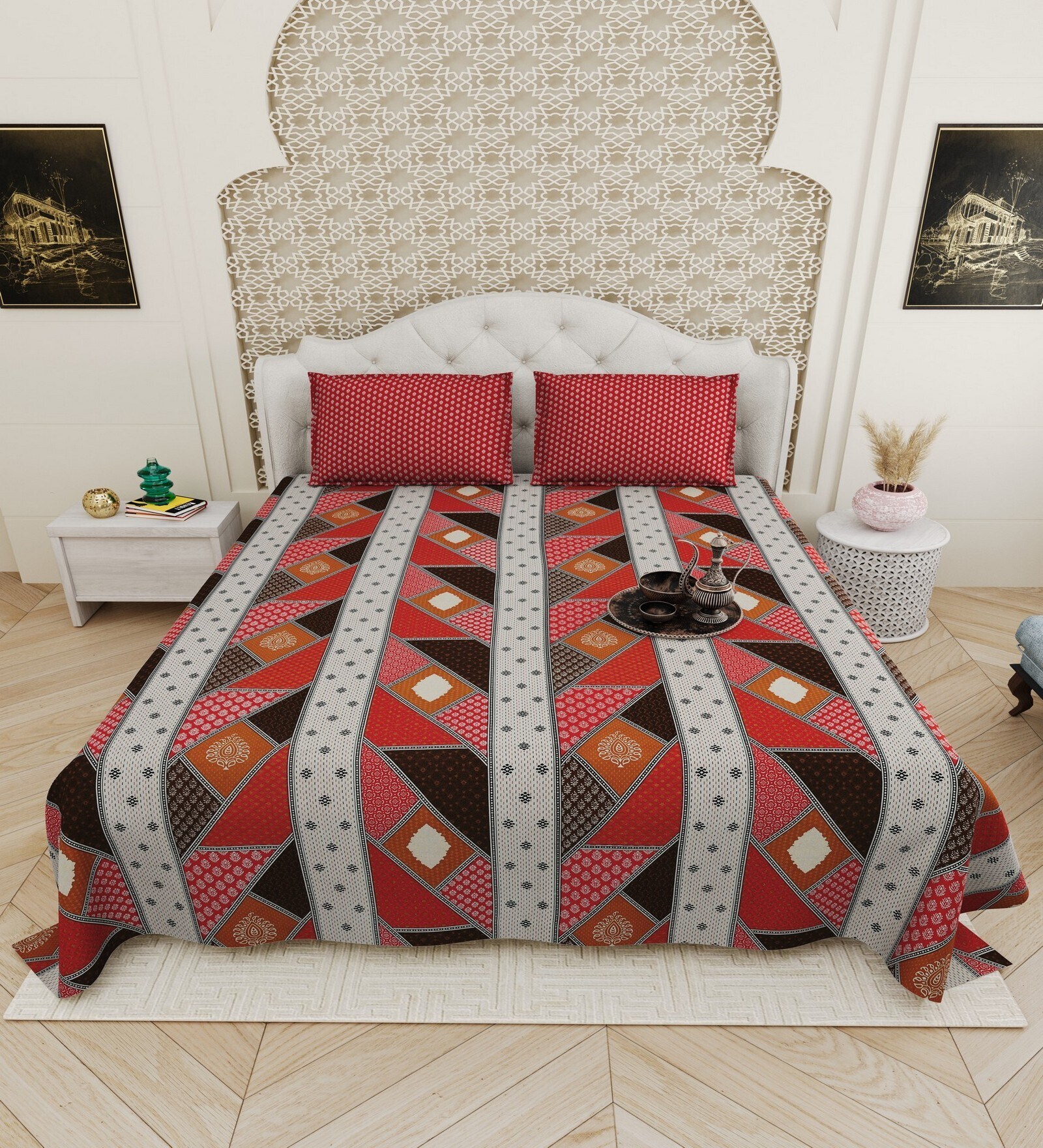 Maroon Traditional print 144 TC Cotton King Size  Bedsheet With 2 Pillow Cover