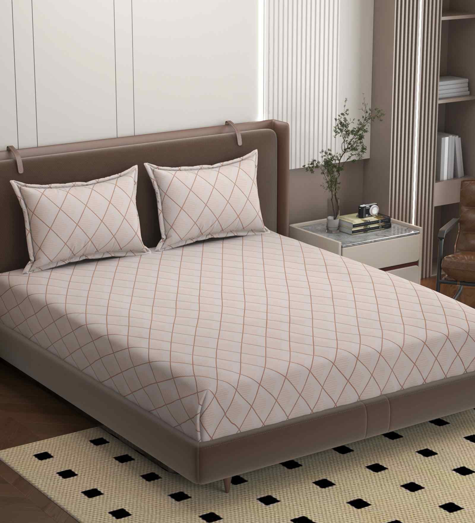 Pink 250 Tc Cotton Fitted Bedsheet With 2 Pillow Covers