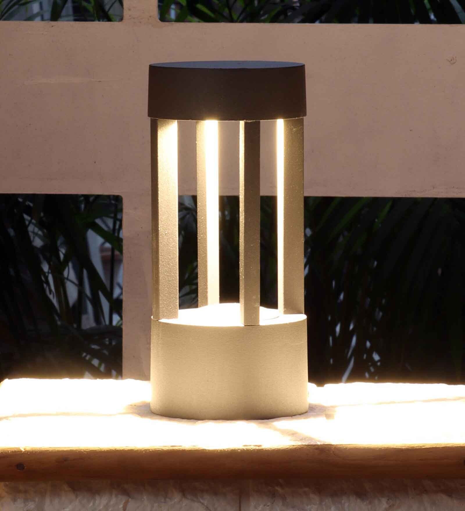 SUPERSCAPE Outdoor Lighting Gate Pillar Post Lighting GL4861