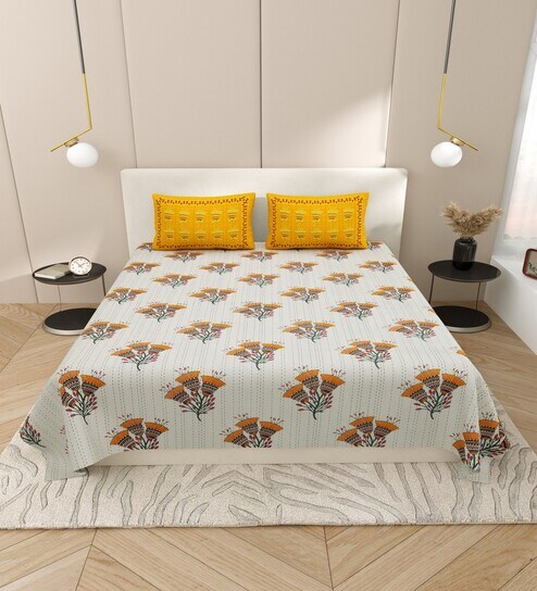 Light Green Traditional print 144 TC Cotton King Size  Bedsheet With 2 Pillow Cover