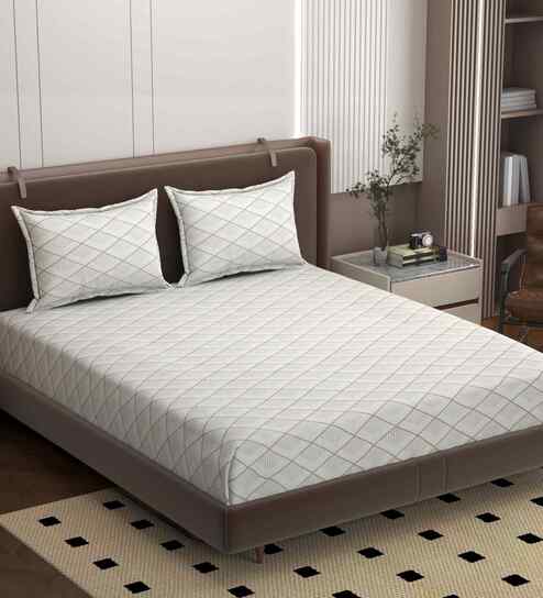 Grey 250 Tc Cotton Fitted Bedsheet With 2 Pillow Covers