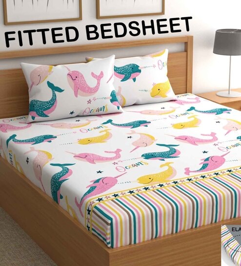 White Shark Print 210 TC Microfiber Fitted Double Size Bedsheet With 2 Pillow Covers