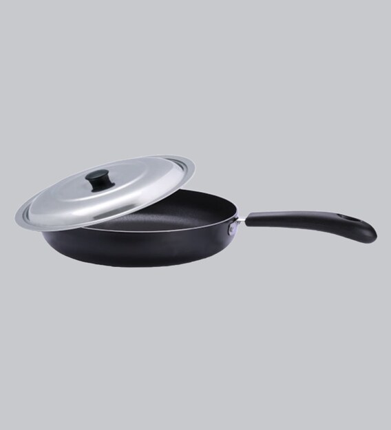 9 inch saute pan