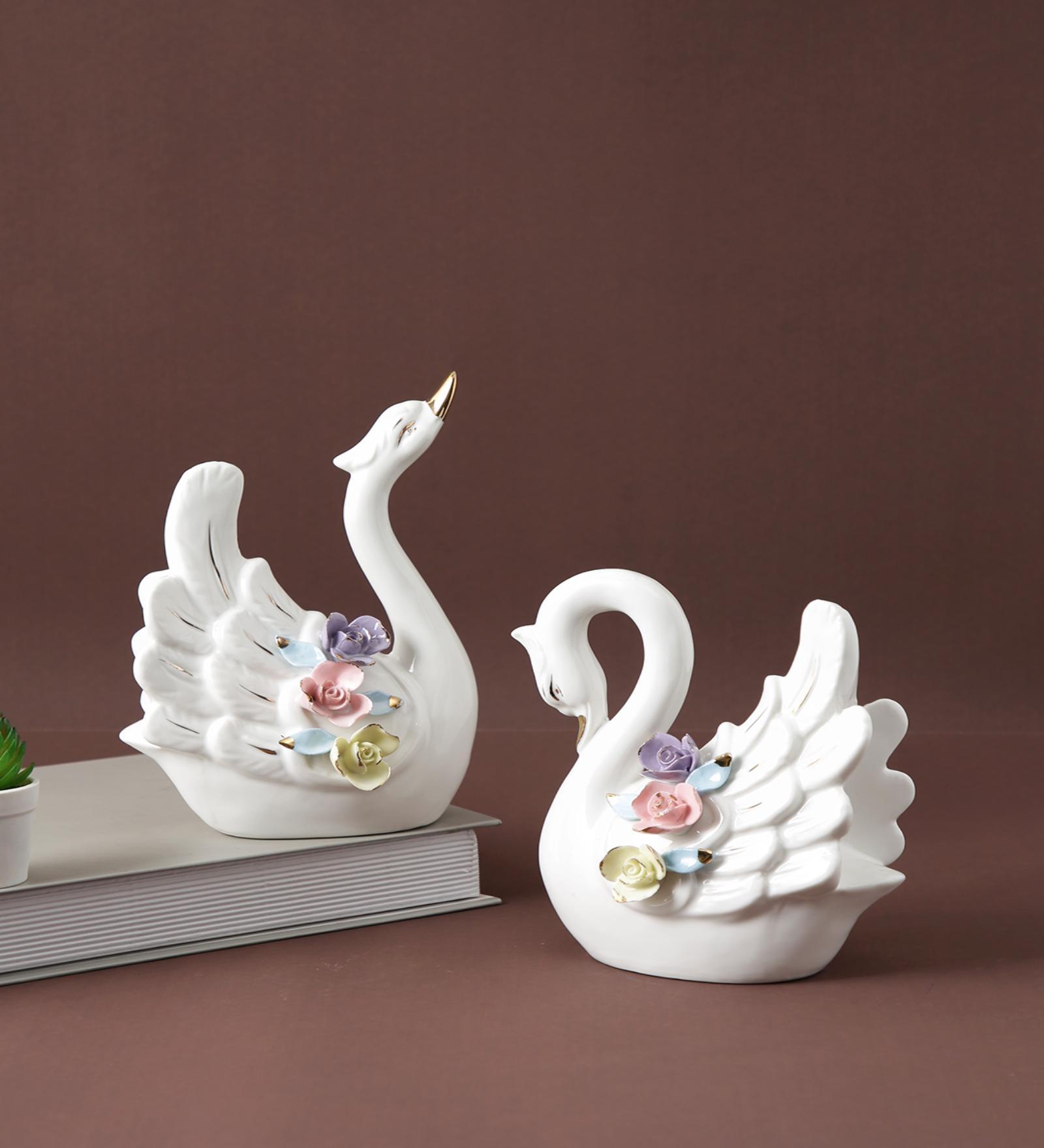Swan White Ceramic Showpiece