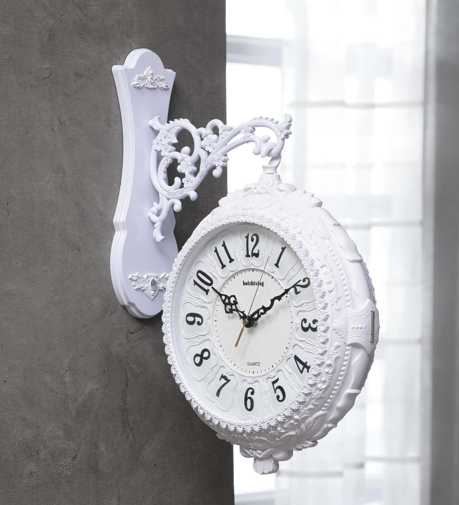 White Plastic Royal Modern Wall Clock