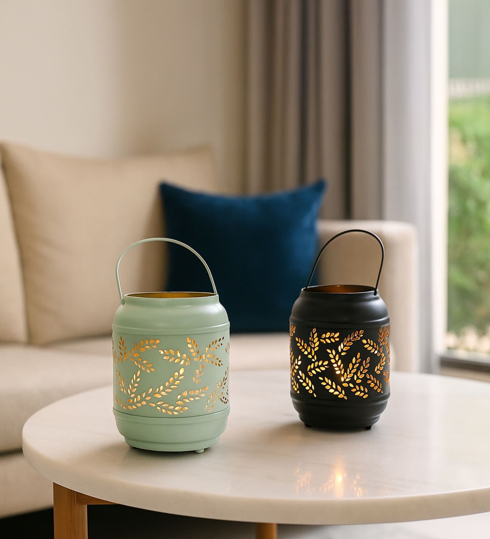 Black & Turquoise Metal Flower Vase