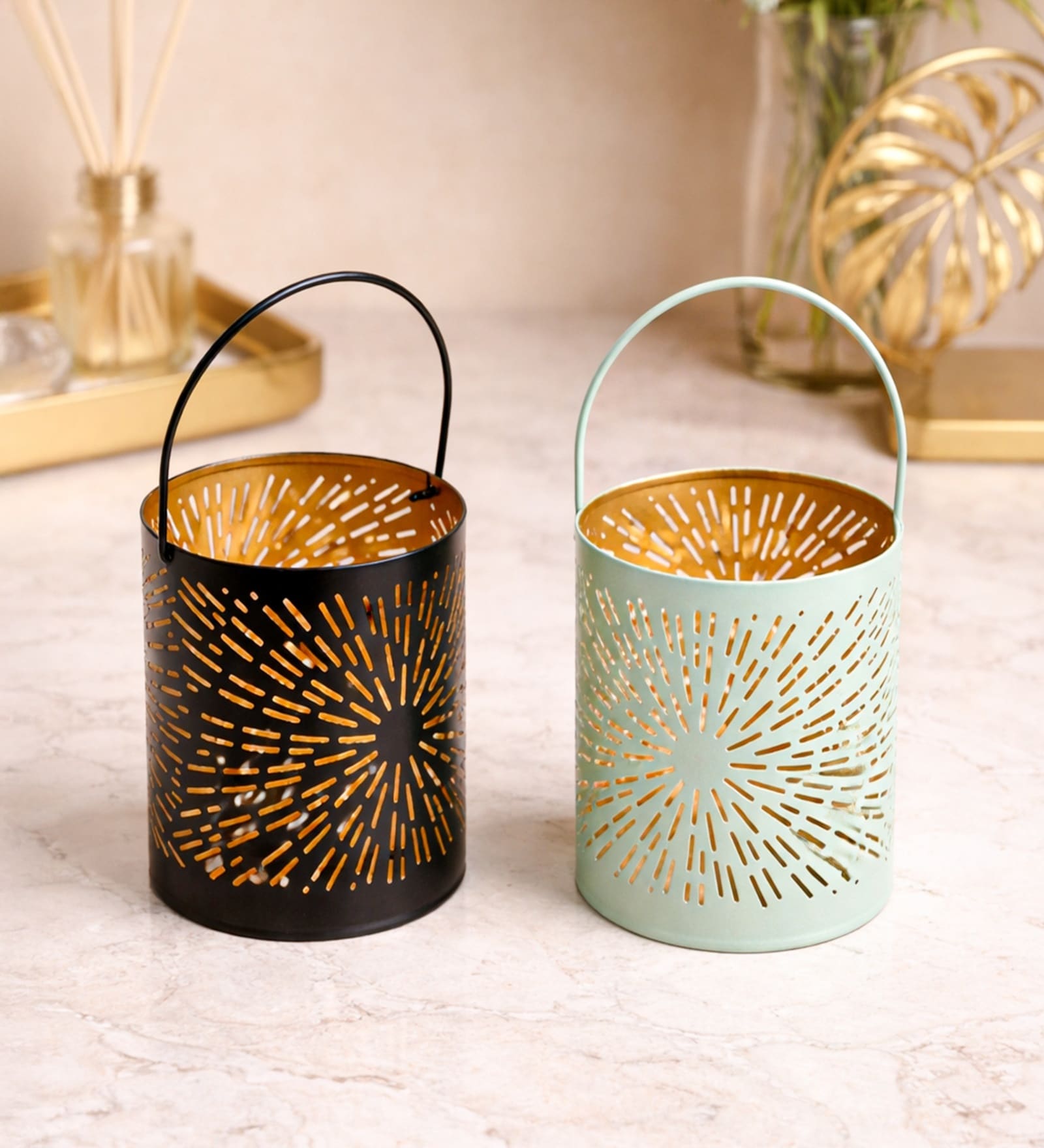 Black & Turquoise Glossy Metal Hanging Tea Light Holder