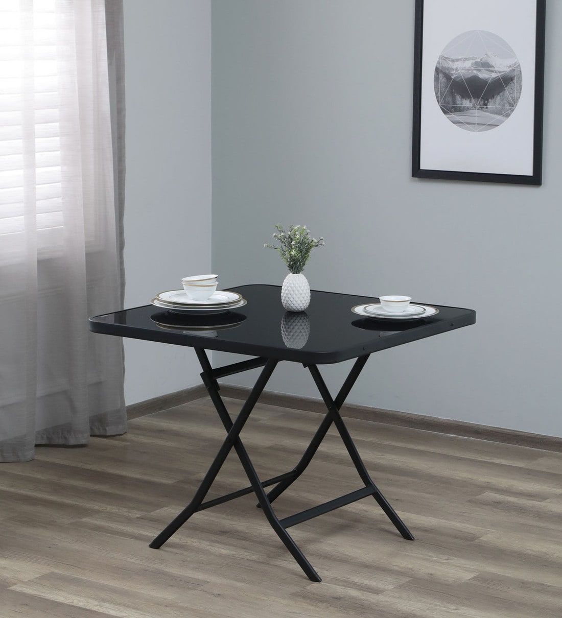 Pepperfry store folding table