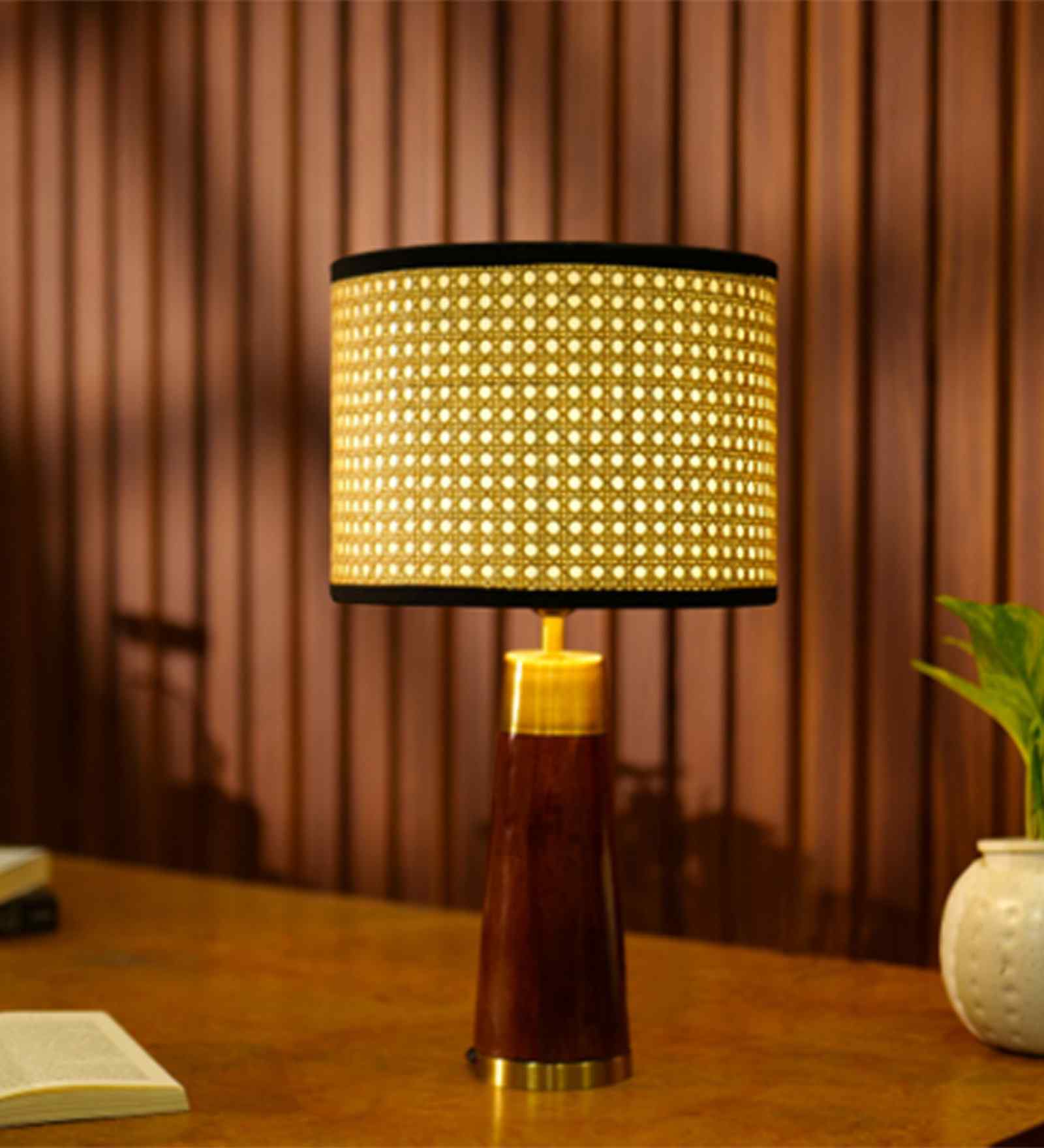 Table Lamp Rio Collection 19.5" Mango Wood Lamp With Natural Rattan Shade