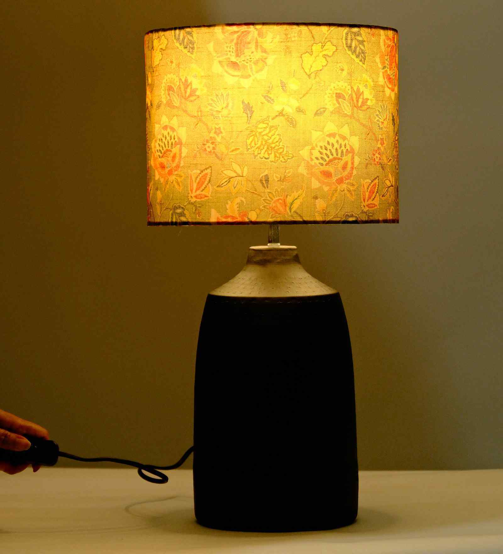 Table Lamps Black Metal Base With Silk Persian Flower Fabric Lampshade 21" For Home Decoration