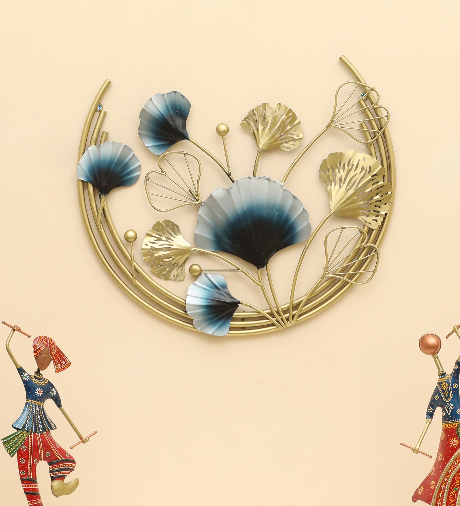 Taro Ginko Leafs Wall Decor