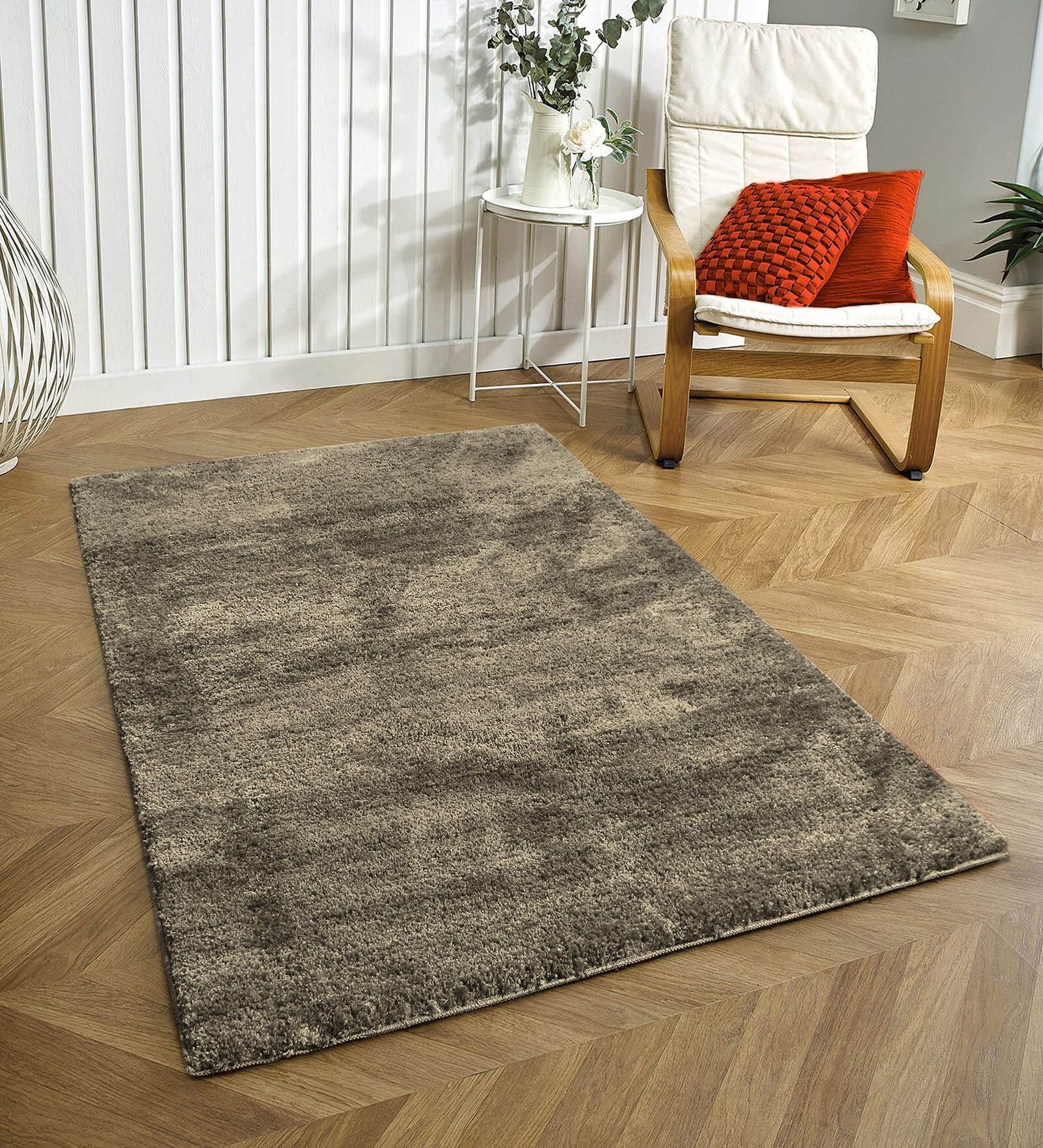 Taupe Solid Microfiber 6 X 7 Feet Tufted Carpet