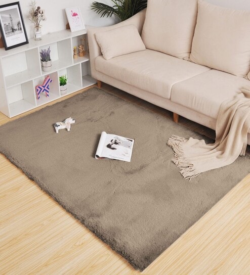 Taupe Solid Polyester 4 X 6 Feet Machine Made Carpet