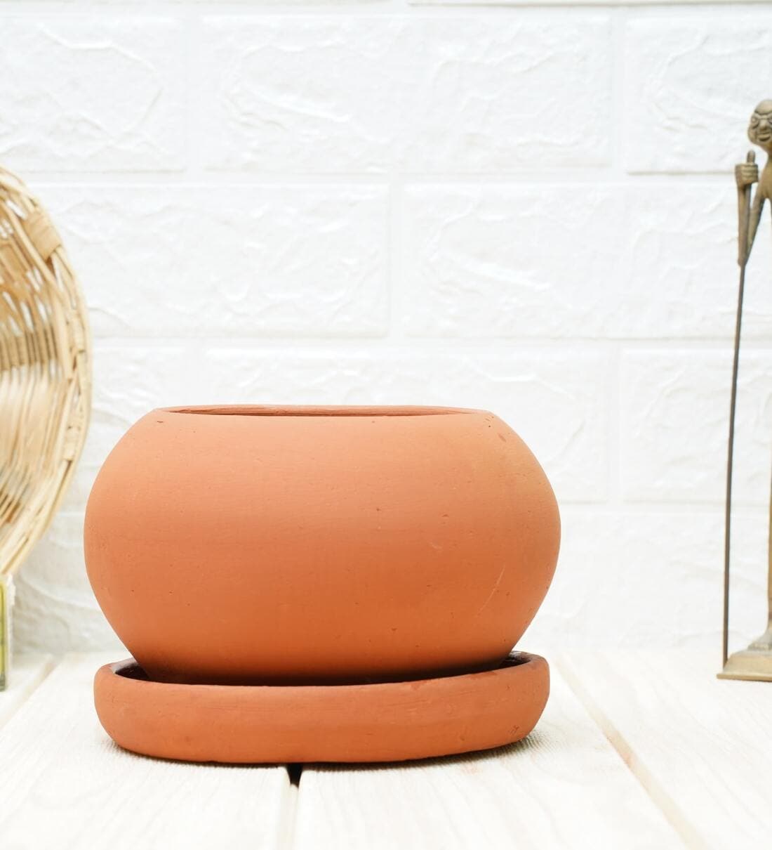 Buy Terracotta Kepler Planter with plate By Gold Dust Online Floor