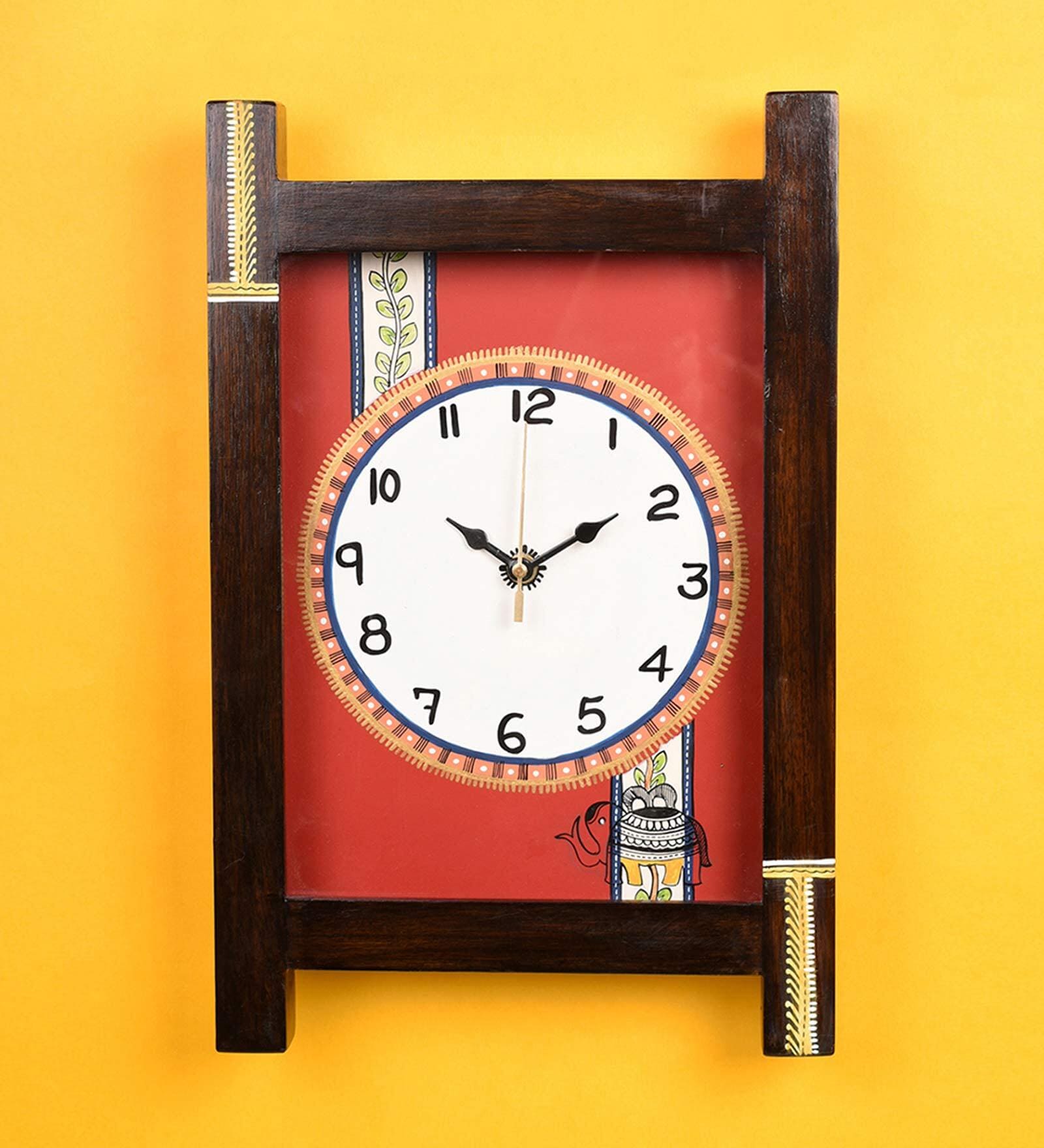 Brown Teak Wood Traditional Wall Clock