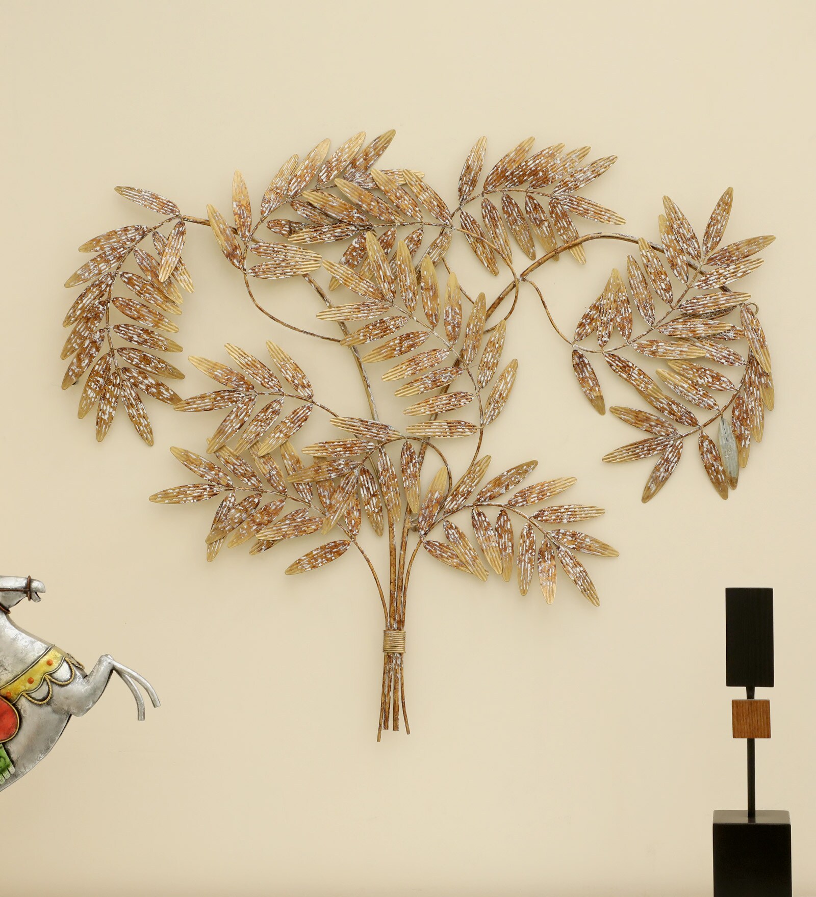 Iron Tej Tree Multicolour Automobile Wall Art