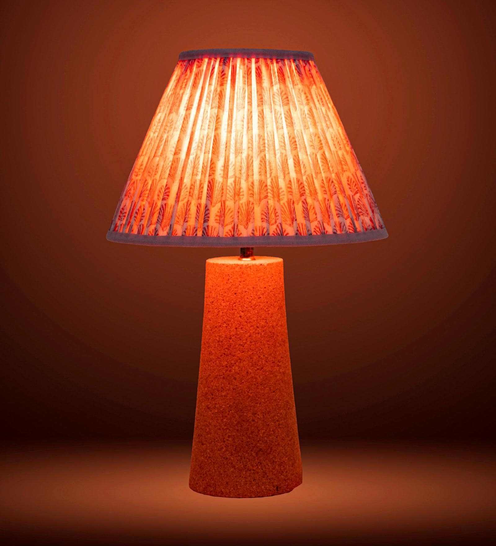 Pink Terra Conica Table Lamp in Natural Cork with Lampshade