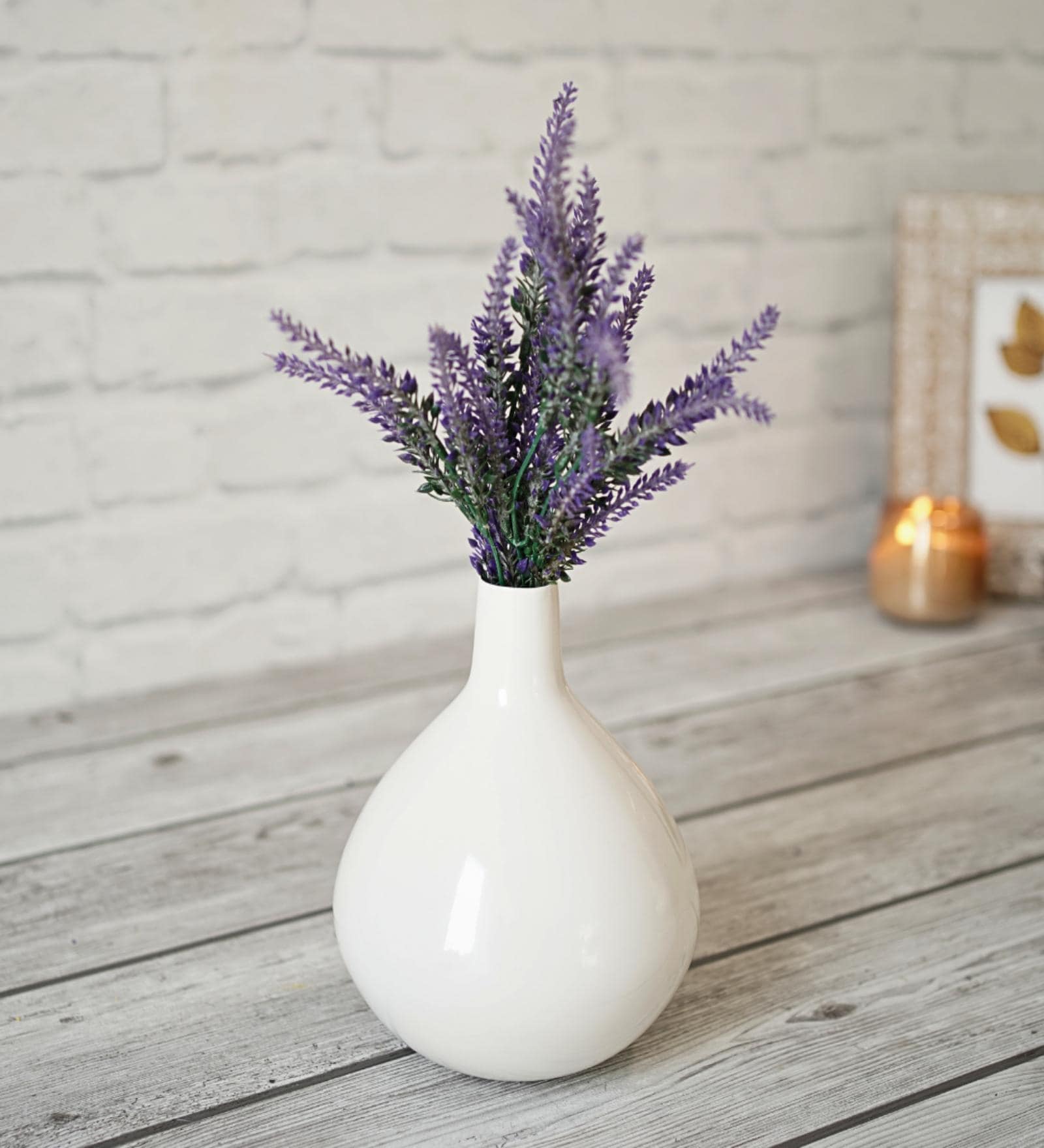 Tesla White Iron Vase