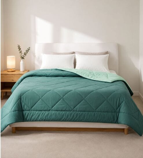 Teal Green & Mint 200 GSM Reversible Comforter