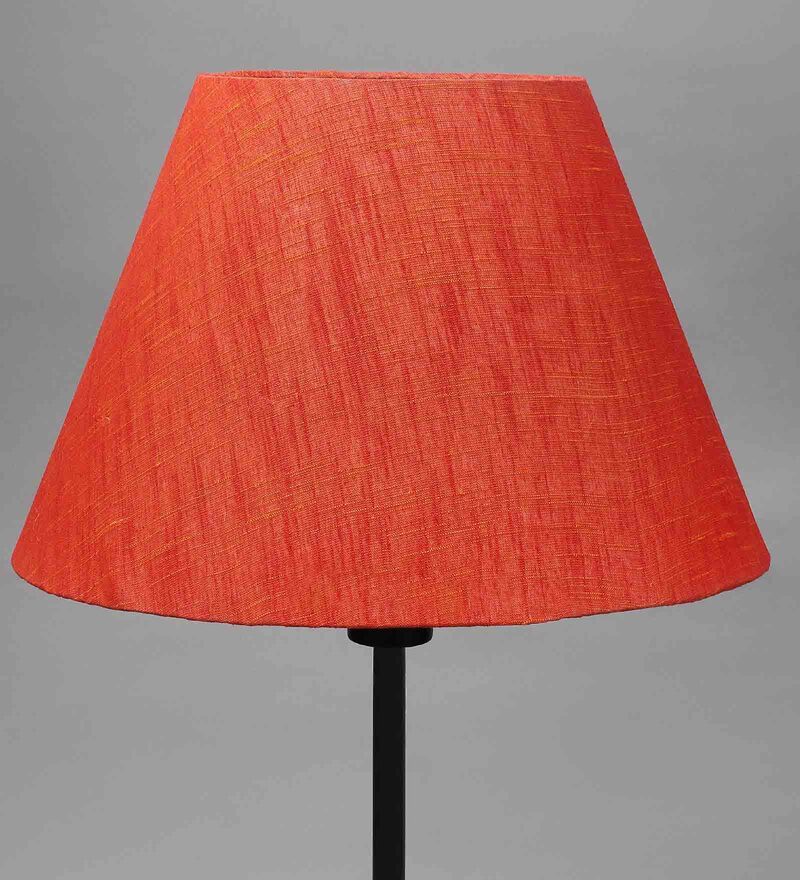 red small lamp