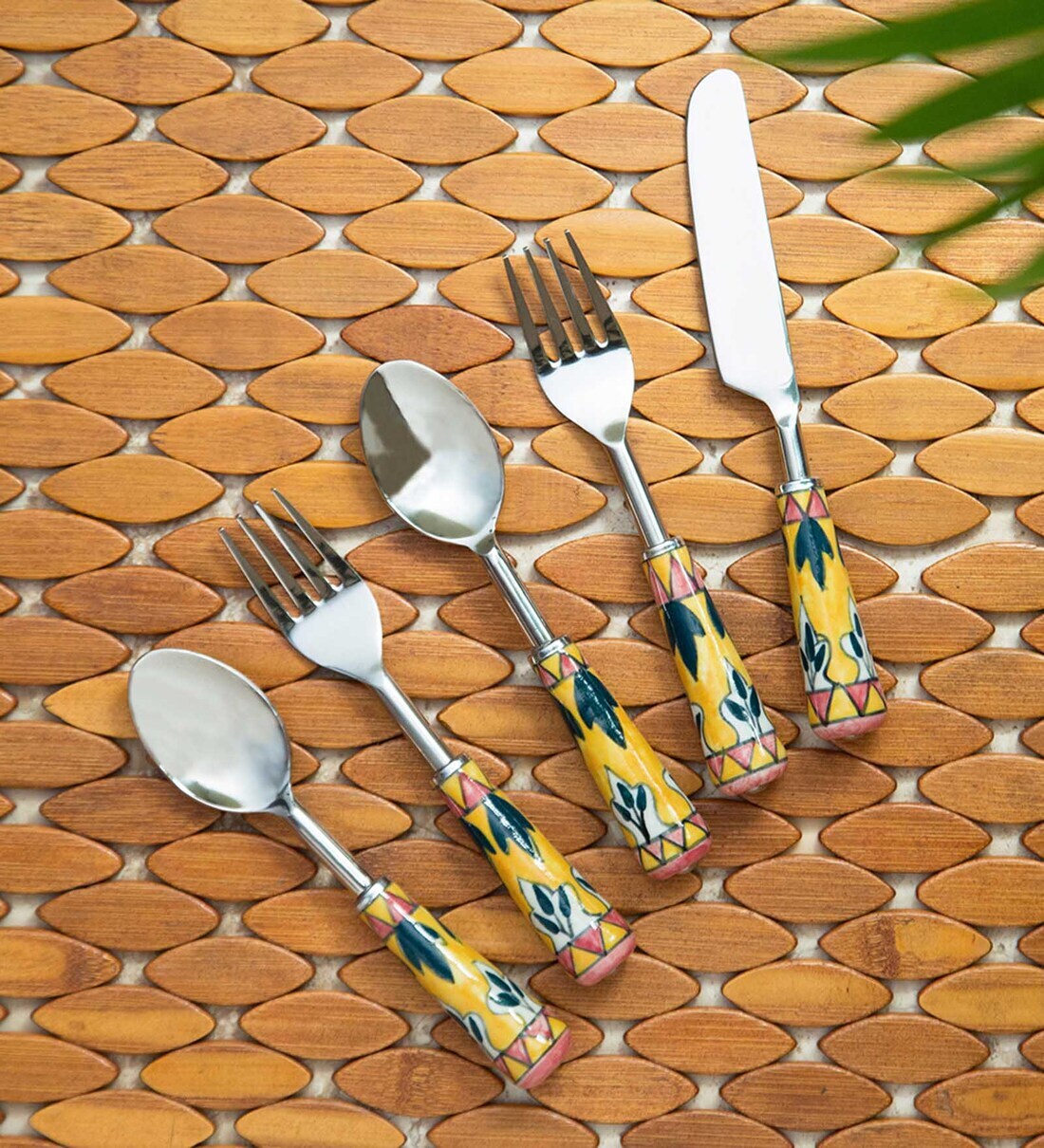 Buy The Mughal Patti (Set of 5) Stainless Steel Table Cutlery Set with ...