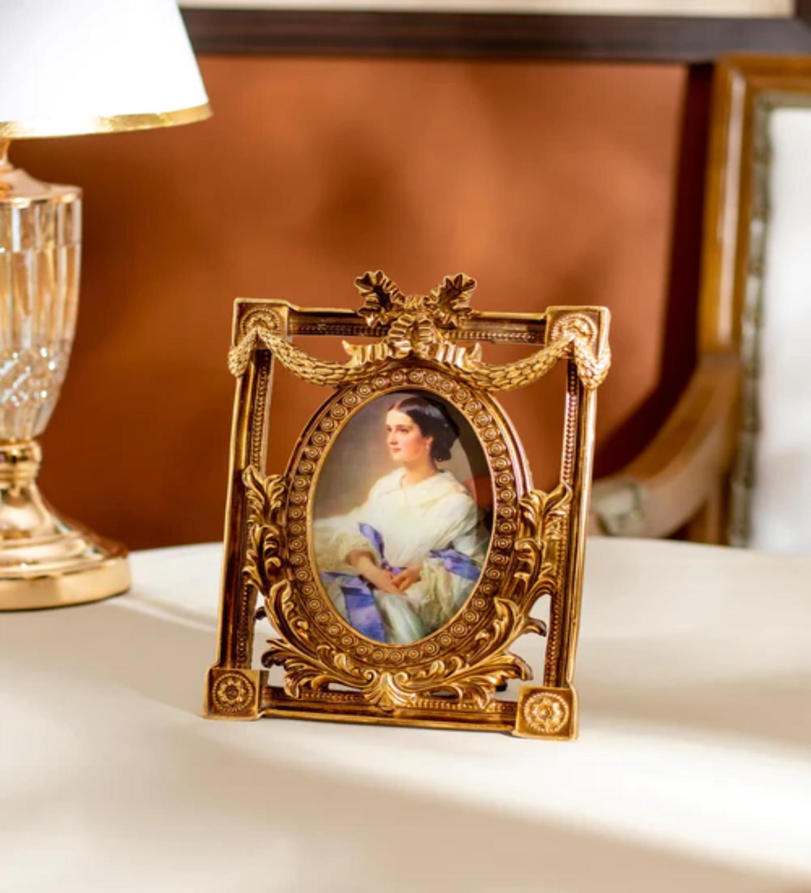 Buy Fulton Brown Resin PhotoFrame at 100 OFF by The Decor Kart Pepperfry