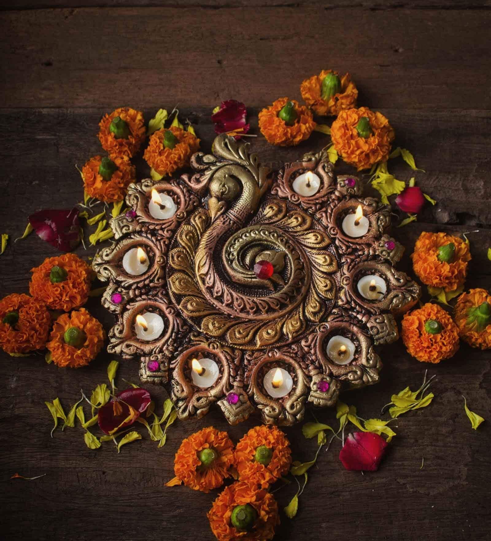 Peacock Terracotta 11 Diya Plate (Gold)