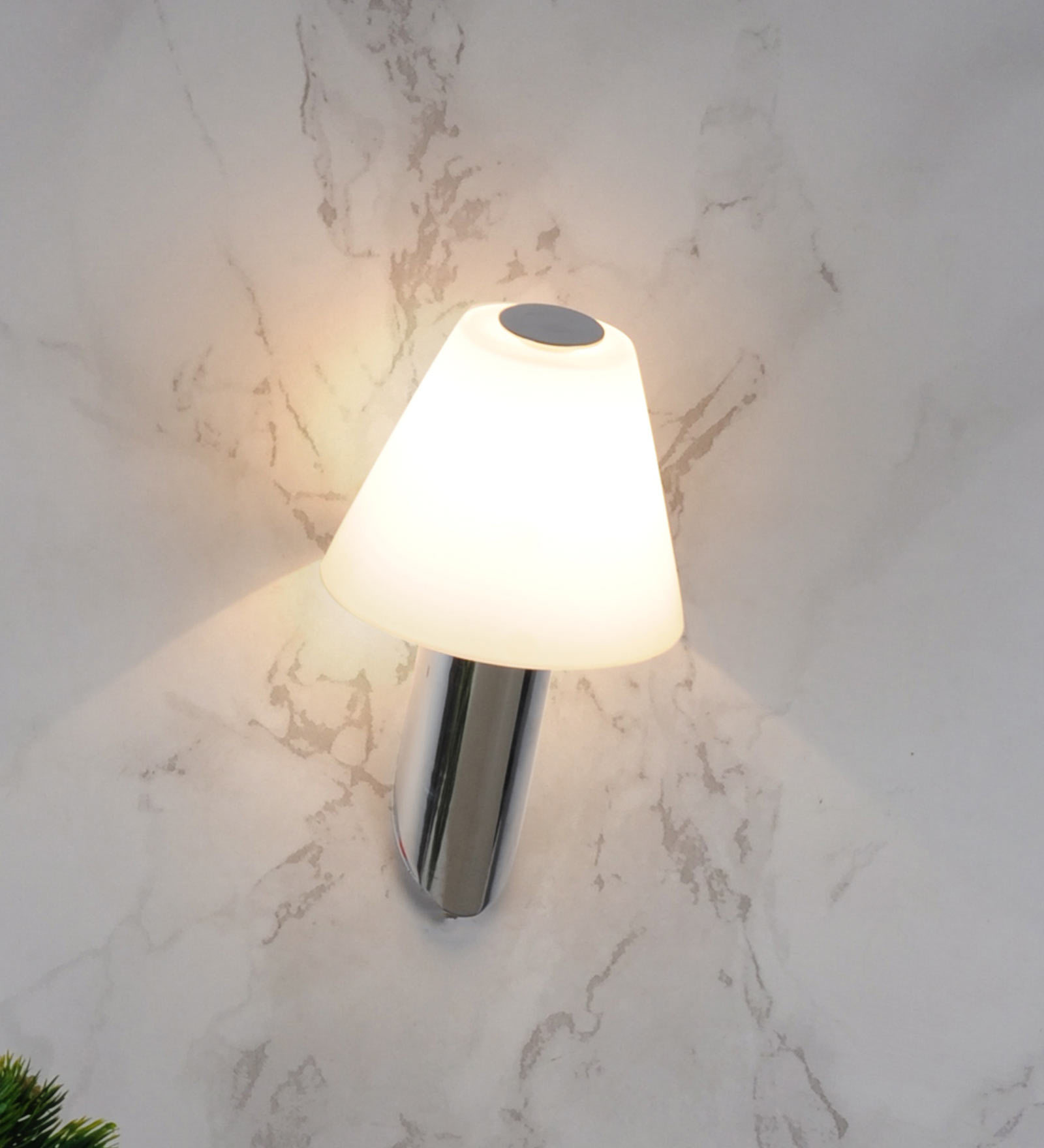 Tilt Metal Wall Mounted Uplight Sconce (Silver)