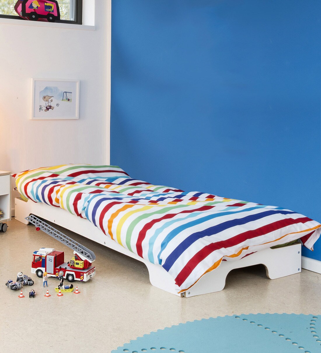 white junior bed