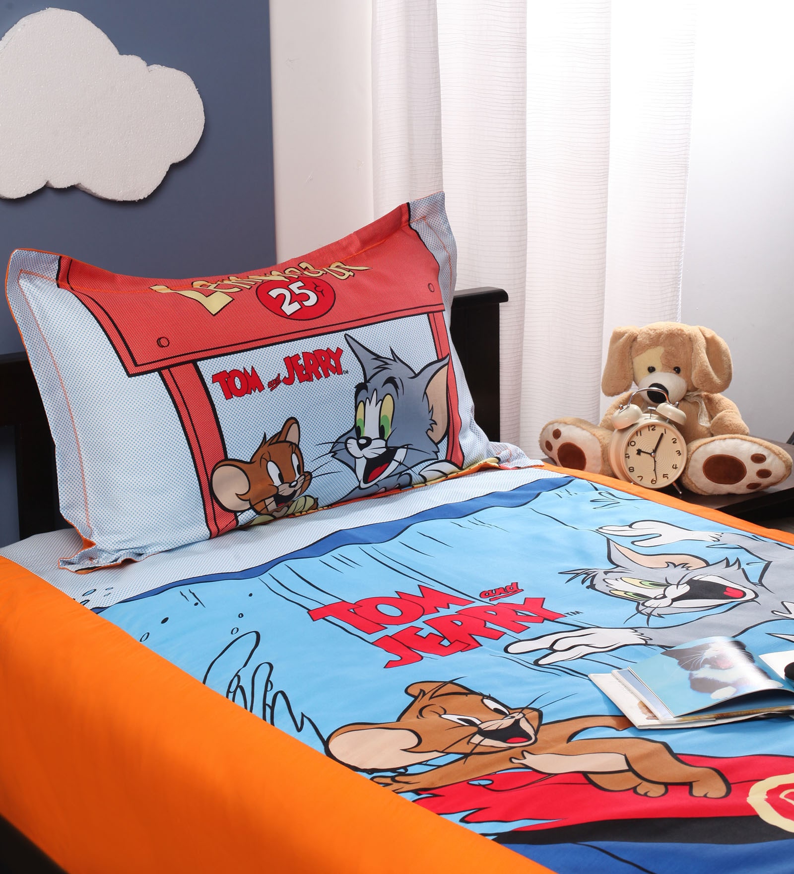 Tom & Jerry Single Bedsheet in Red Colour