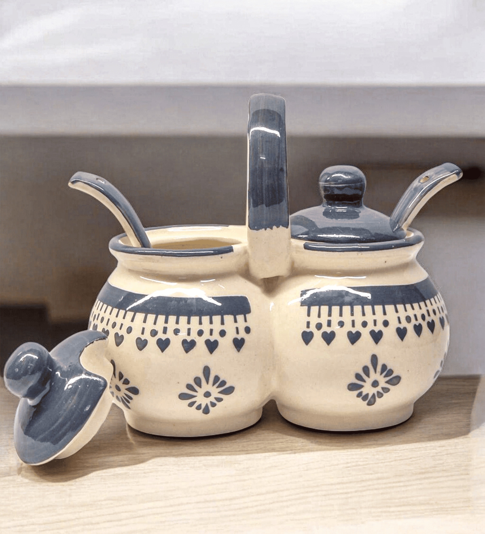 (Set of 2) 200 ml Traditional Ceramic Spice Jar Condiment Set with Lids, Handles & Spoons (Grey)