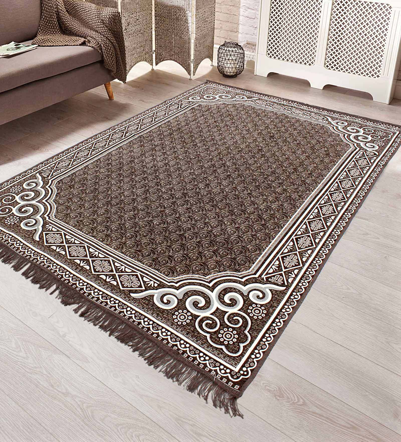 Brown Polyester Vintage 5 X 7 Feet Machine Made Carpet