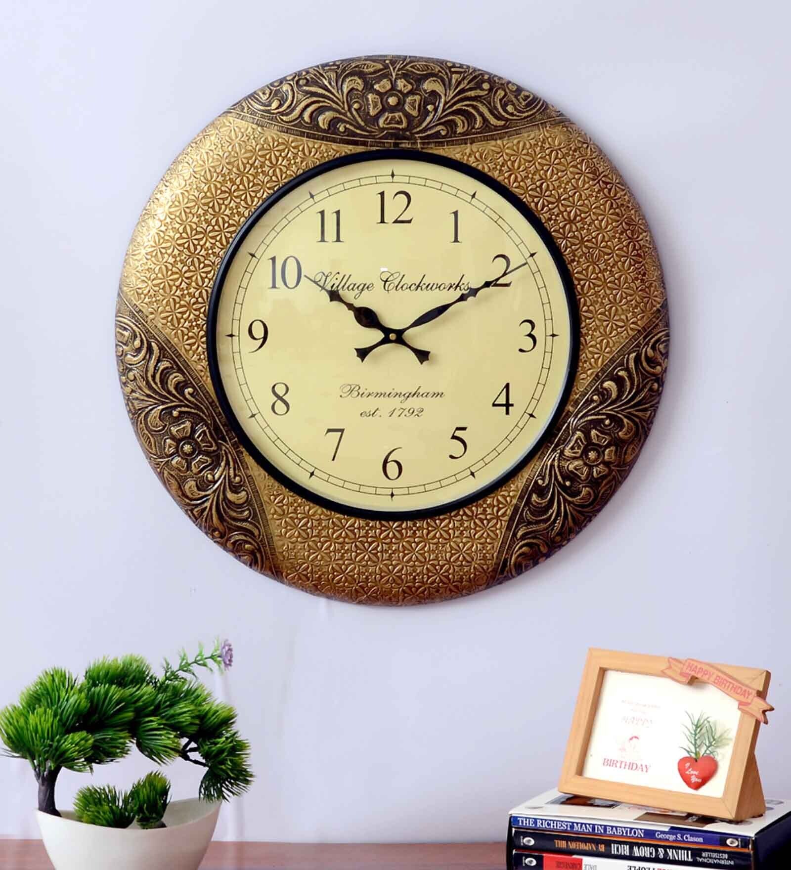Gold Wood & Brass Drub Traditional Wall Clock Gold Wood & Brass Drub Traditional Wall Clock