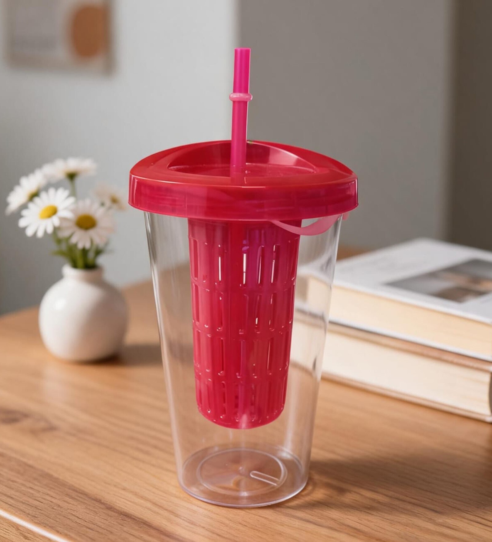 Transparent Acrylic Frootie Infuser Sipper Tumbler with Straw, 600 ml