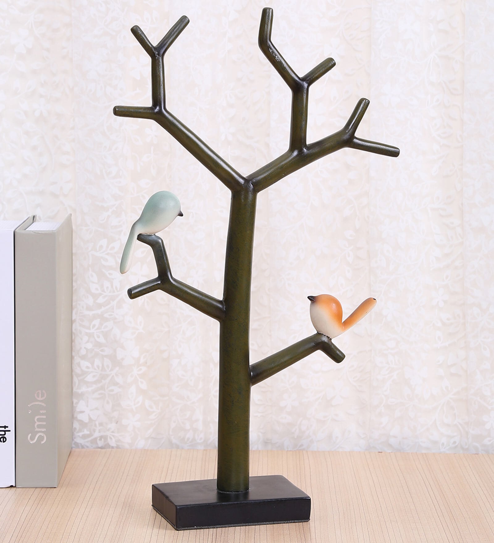 Tree Style Showpiece