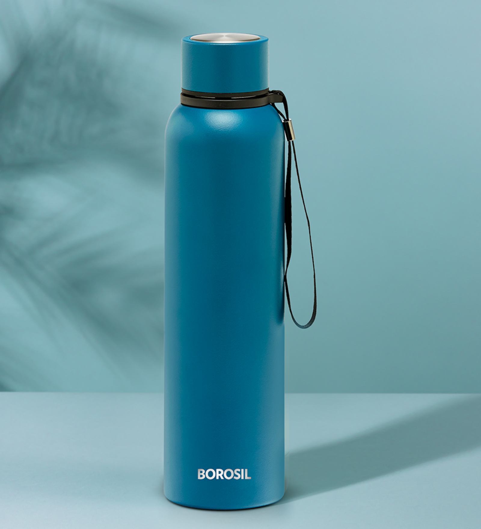 Trek 700ml Double Wall Vacuum Insulated  Stainless Steel Water Bottle